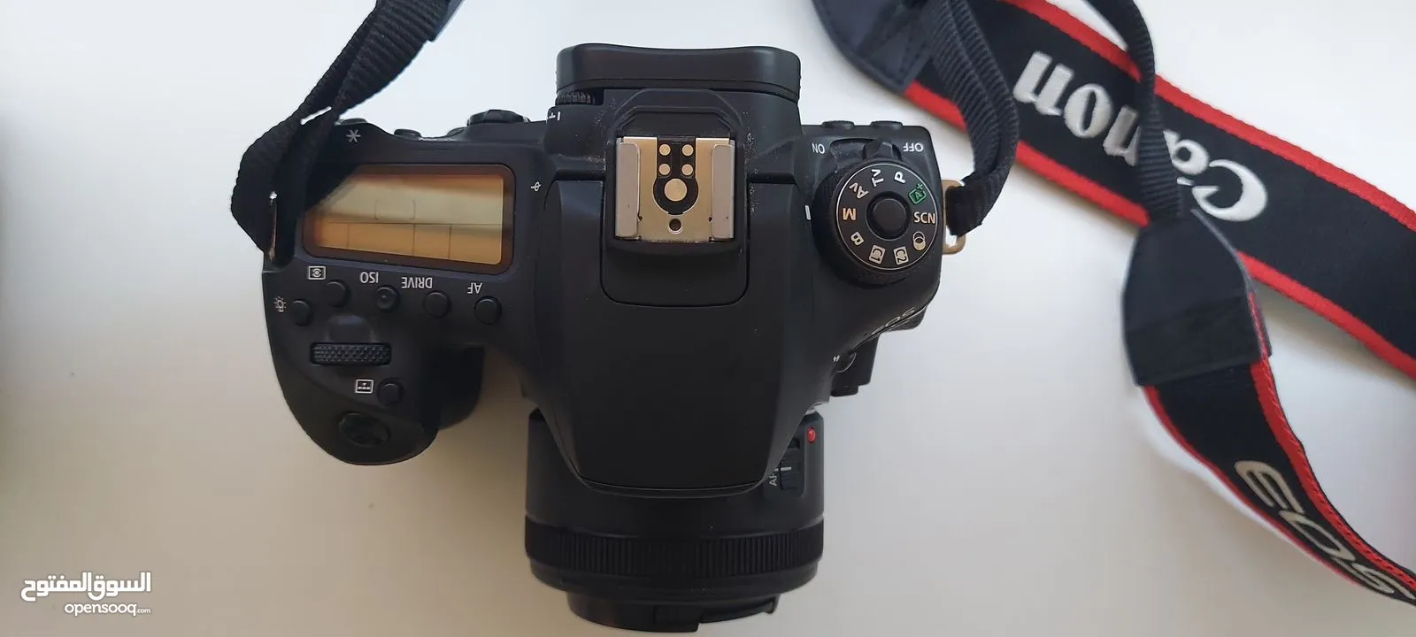 للبيع: كاميرا Canon 90D – حالة ممتازة