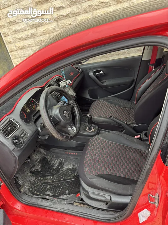 فلوكس فاجن بولو  2011