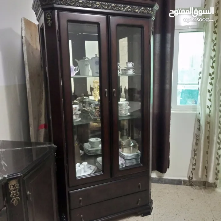 سفره ثلاث قطع مع طقم كنب الدب