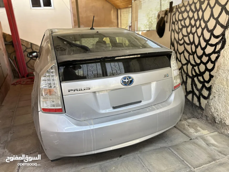 تويوتا بريوس 2010 للبيع في الكرك الثنية