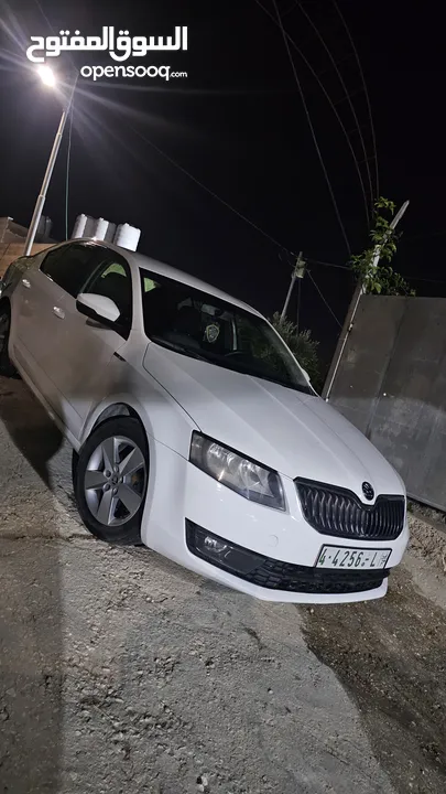 سكودا اوكتافيا 1600 جير عادي برايفت