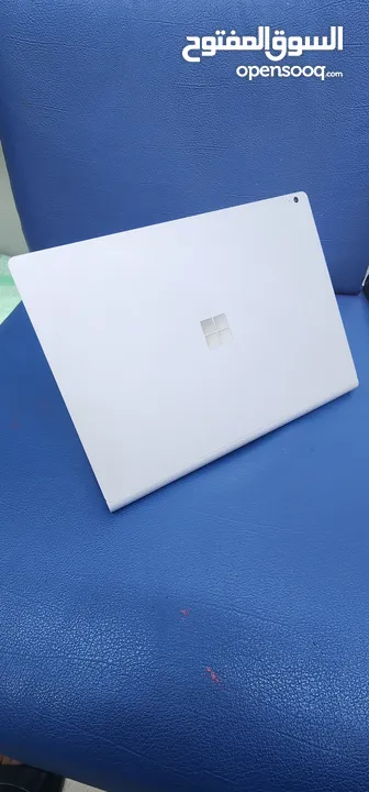 Surface Book 2