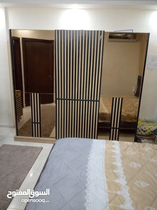 اثاث منزل للبيع بحاله جيده