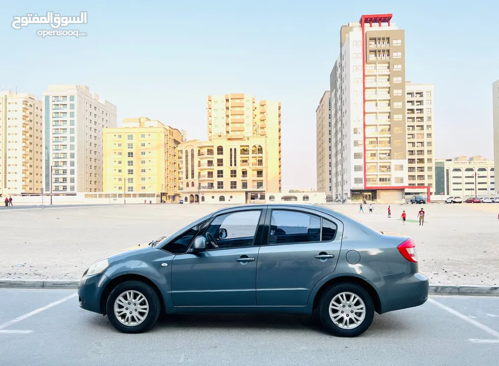 SUZUKI SX4 2009 MODEL GCC SPECS LESS KM REF.0284