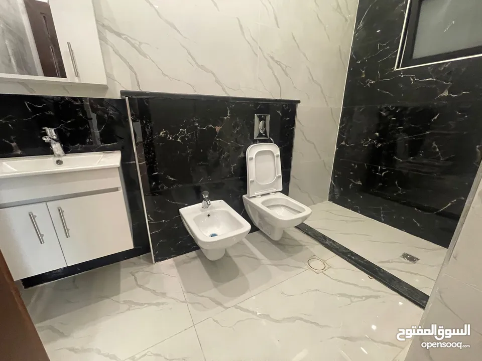 شقق فاخره للبيع