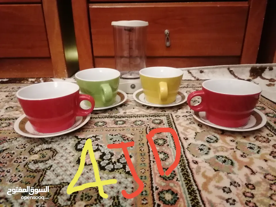 ابريق+كاسات / طنجر+صحون / مقات نسكافيه / فناجين قهوة / خلاطة كابتشينو/فازه اثرية قديمه