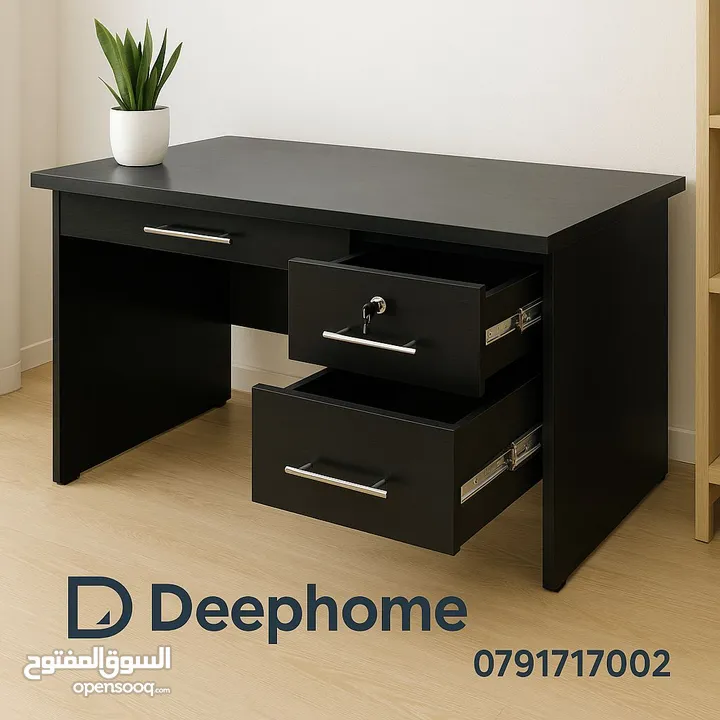 اختر مكتبك بعناية من تشكيلة Deep home الأنيقة، تصميم عملي، خامة فخمة، ومساحات تخزين تريح بالك! مكاتب