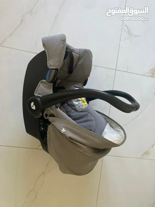 Joie car seat base and baby seat