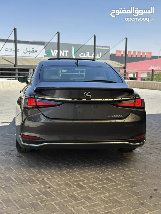 لكزس Es 300 2022