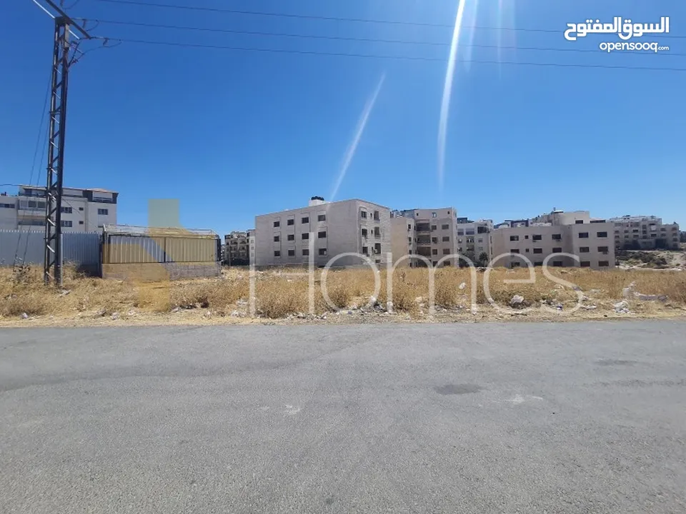 ارض للبيع في دير غبار بمساحة 1400م تصلح لبناء اسكان
