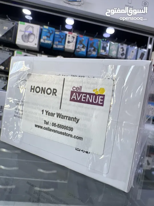 Honor 400 ( 256 GB / 12 RAM ) 5G  هونر 400 جديد بالكرتونة معه السماعات الاصلية  و الكفر الاصلي شركة
