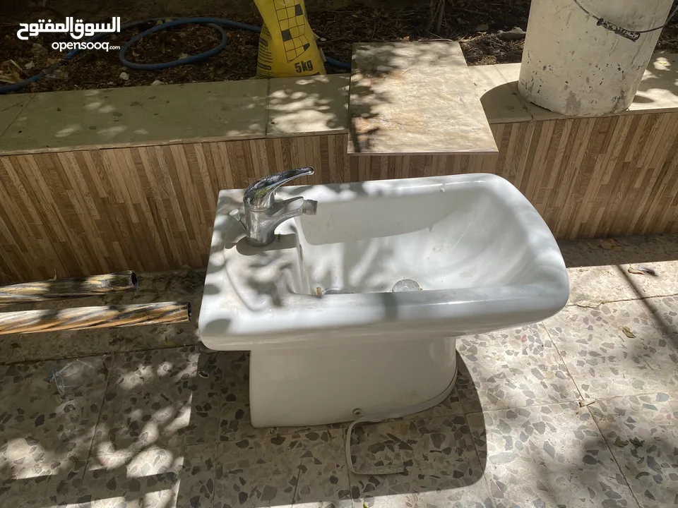 بانيو و مقعد شطاف ومراي للبيع