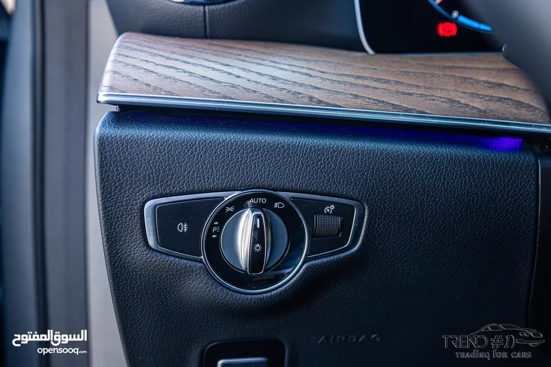 Mercedes E300e 2021 Plug in hybrid 4matic    السيارة مميزة جدا و لا تحتاج الى صيانة