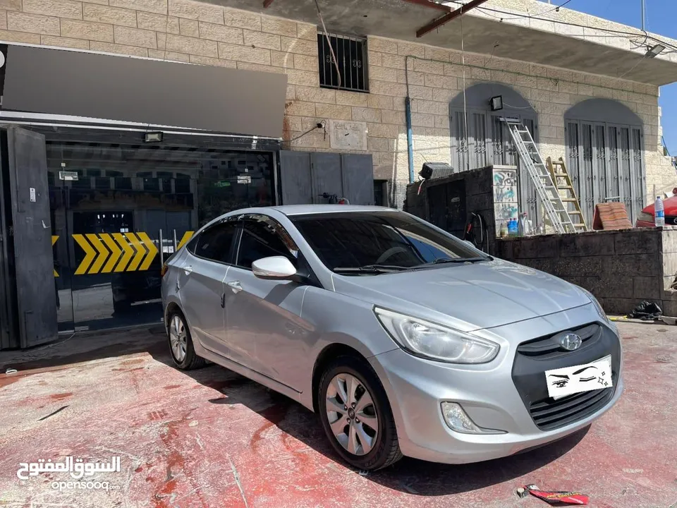 Hyundai accent 2016