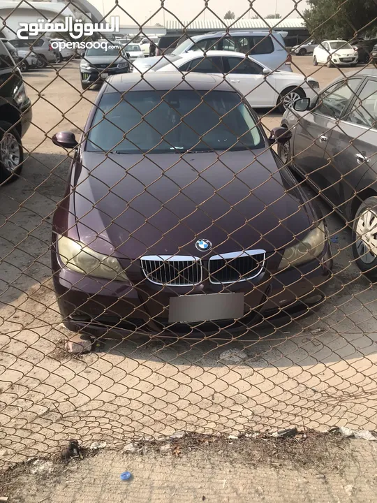 بي ام دبليو 320i