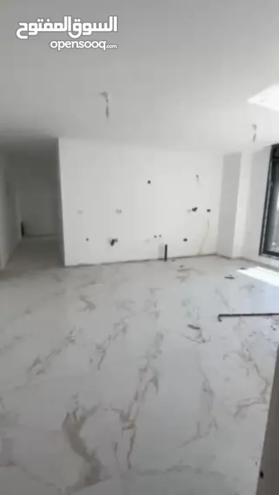 شقة بمساحة 95 متر مربع