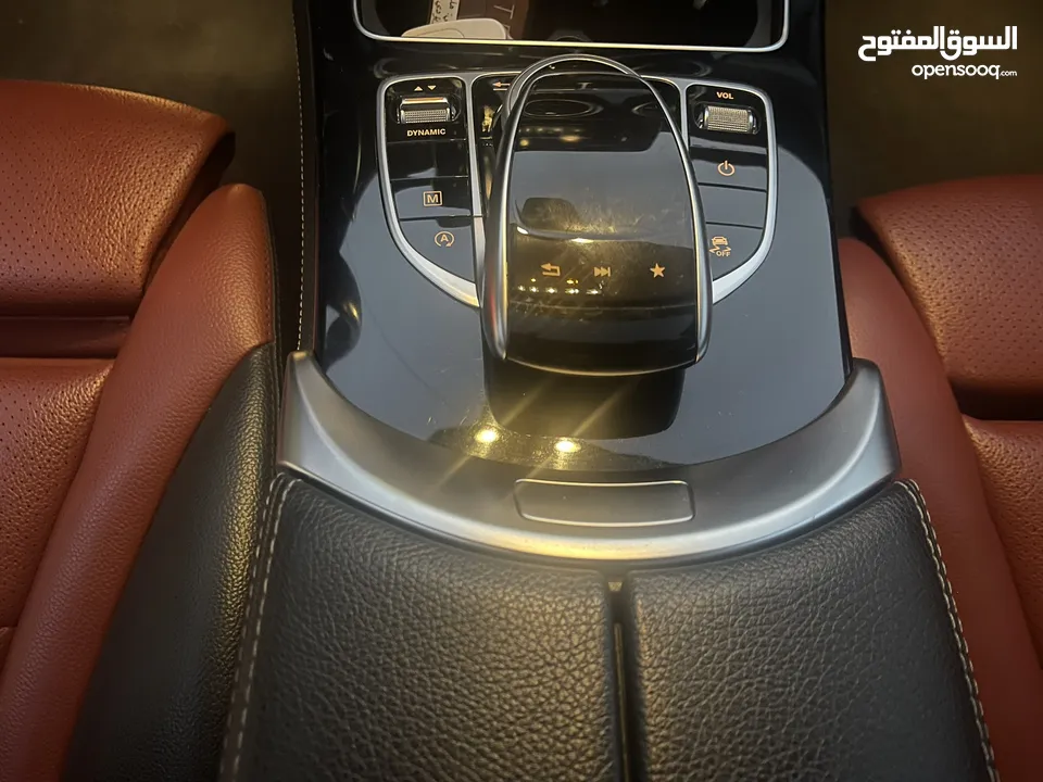 مرسيدس جي ال سي كوبيه 2018 محرك بنزين وارد وصيانة الوكالة Mercedes GLC 250 coupe