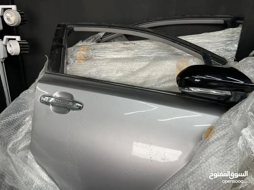 جميع قطع تويوتا chr اضويه جنحان غطا؛ أمامي واجهه اماميه ماتور جير  قطع  لكزسRX NX iS ES
