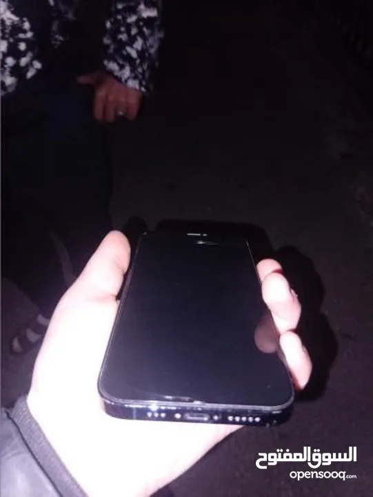 ايفون 12 برو وكالة