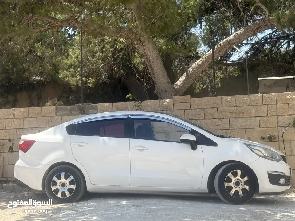 كيا برايد 2016 سقف اسود اتوماتيك ولا ضربه