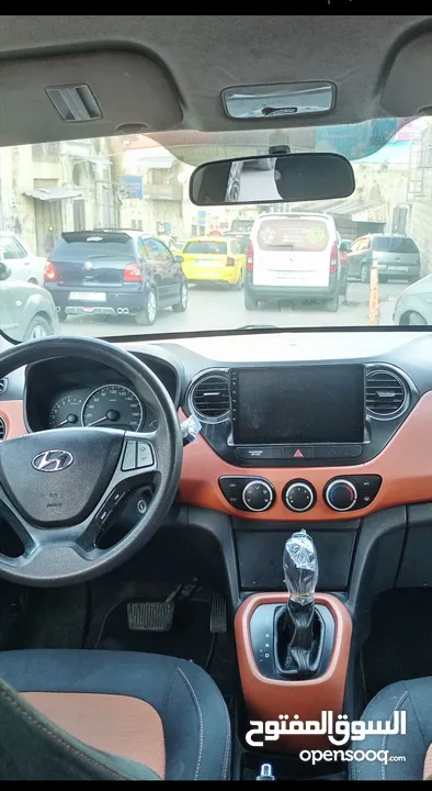 هيونداي i10