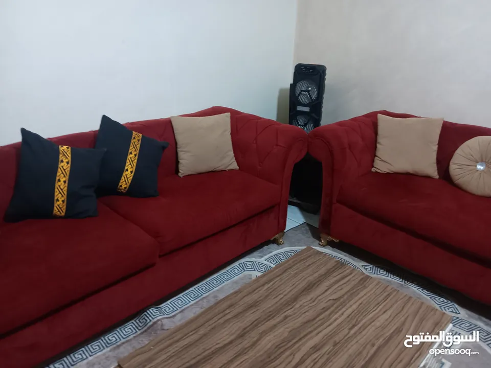 طقم كنب كابتونيل