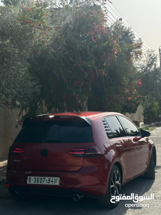 فولكسفاجن جولف Tsi