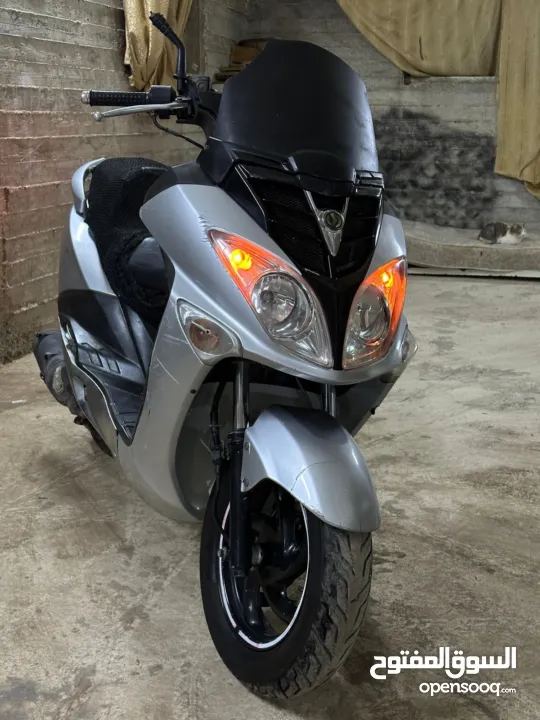 Sym 125 للبيع موديل 2014