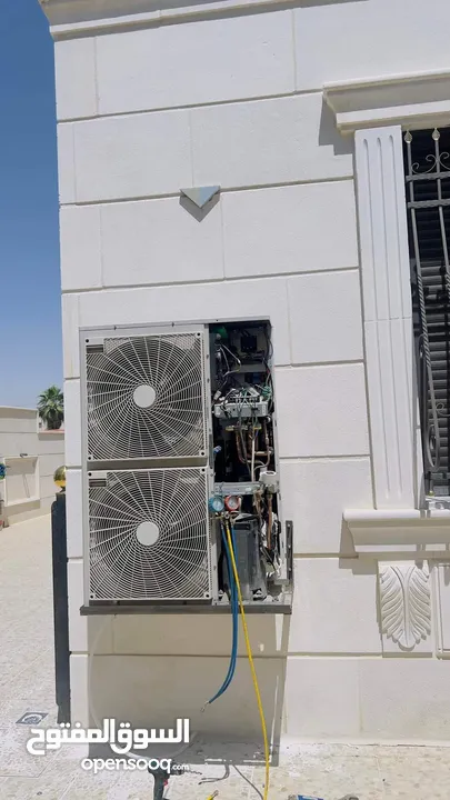 صيانة وفك ونقل وتركيب وتأسيس جميع انواع المكيفات ب خدمه VIP خلال ساعة منكون ب خدمتك