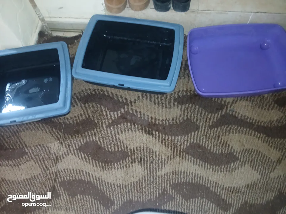 خمسة اقفاص ابحالة جيدة قابل للبدل او لتر بكس