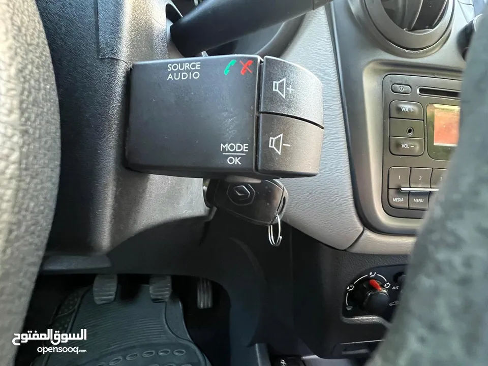 ‏رنيو دوكر ورد الوكالة فحص كامل لا يحتاج إلى أي صيانة