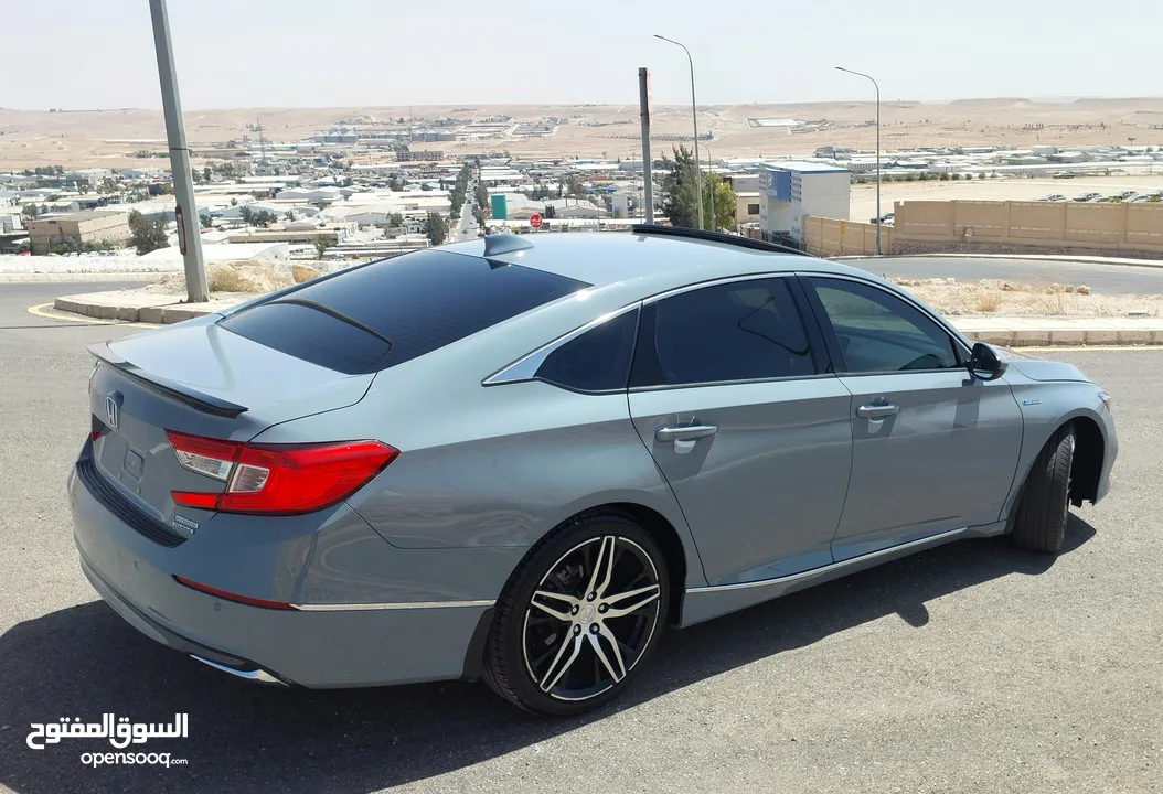 هوندا أكورد هايبرد 2022 تورينج أعلى صنف فحص كامل  HONDA ACCORD HYBRID 2022 TOURING FULLY LOADED