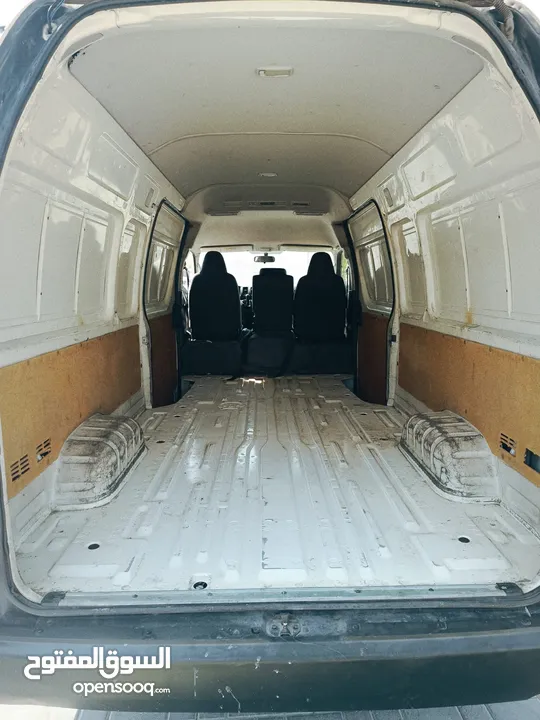 TOYOTA HIACE HIGHROOF CARGO MODEL 2016