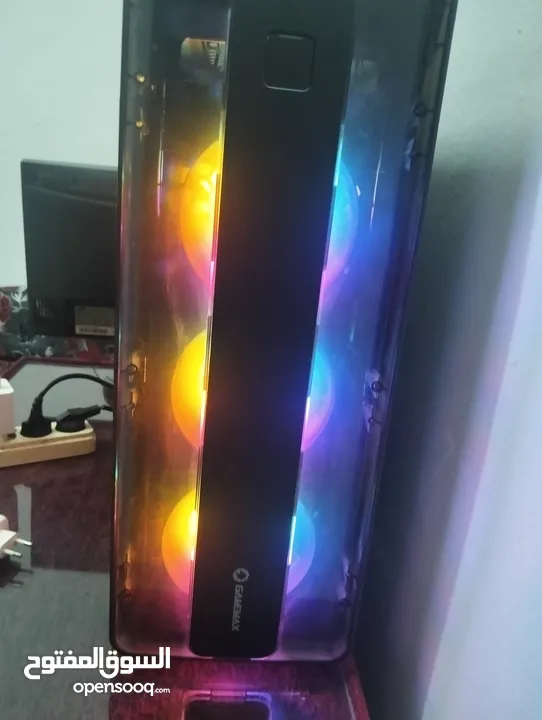 pc للبيع اقرأ الوصف.  مهم  .........................................................................