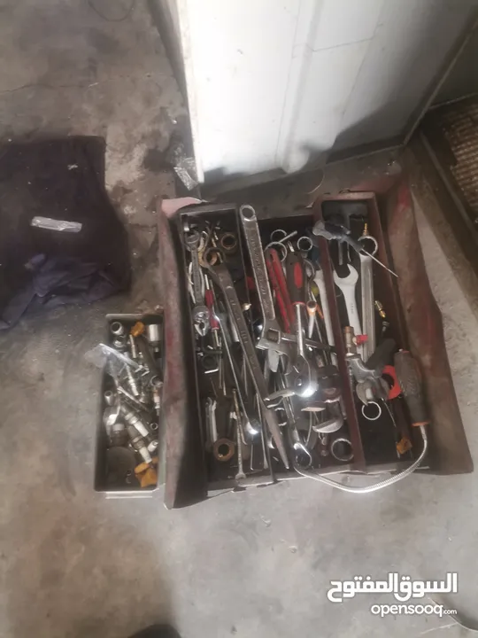 عدة محطه بناشر وغسيل سيارات للبيع
