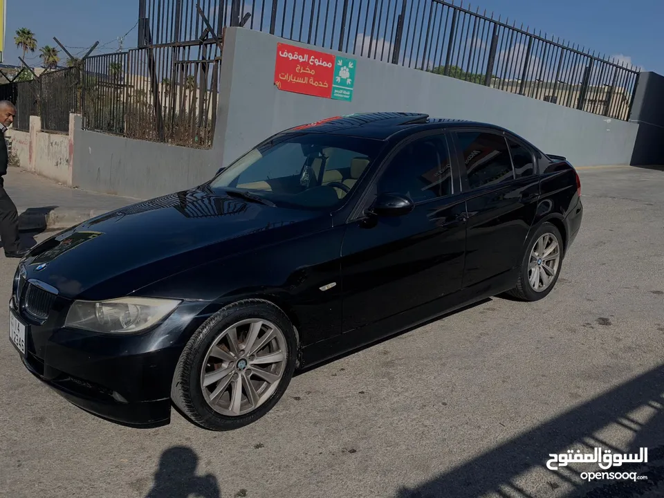 BMW 320i e90 بي ام دبليو