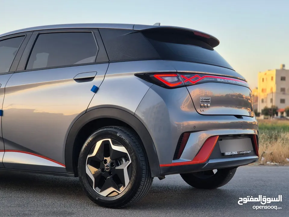 fashion- موديل 2022 BYD بي واي دي دولفين  لون فيراني ميتالك دهان الوكالة -5 كاميرات  فل كامل