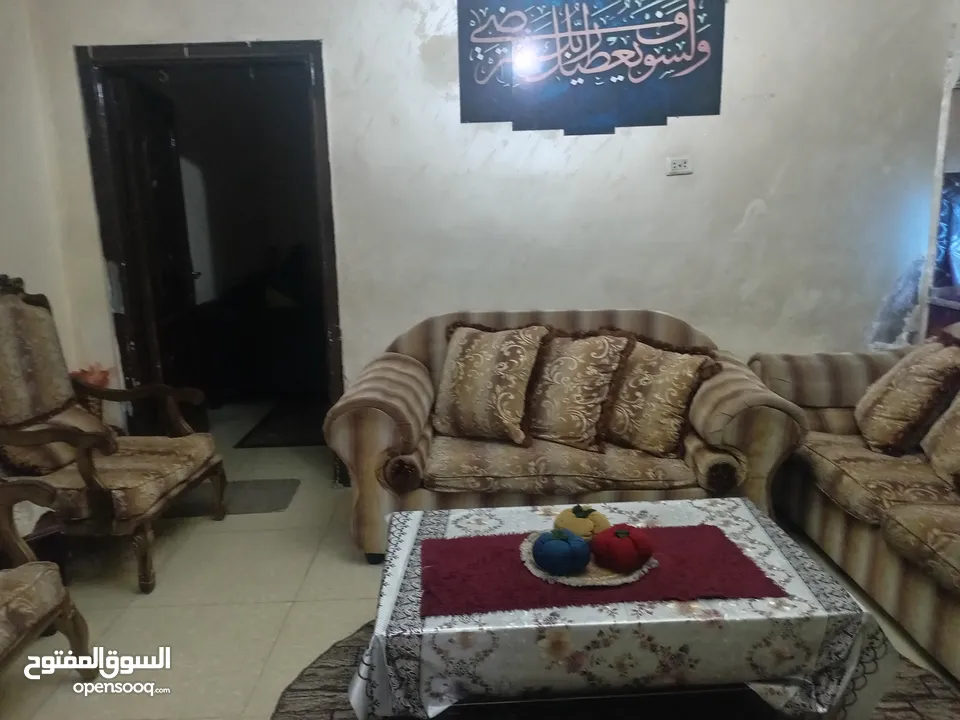 طقم كنب بسعر 40