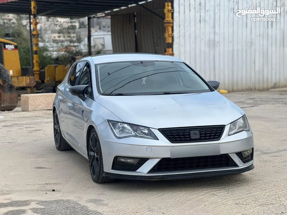 سيات ليون 2018 مميزة / جير عادي