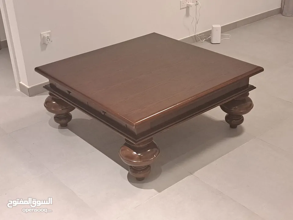 Couch coffee Table