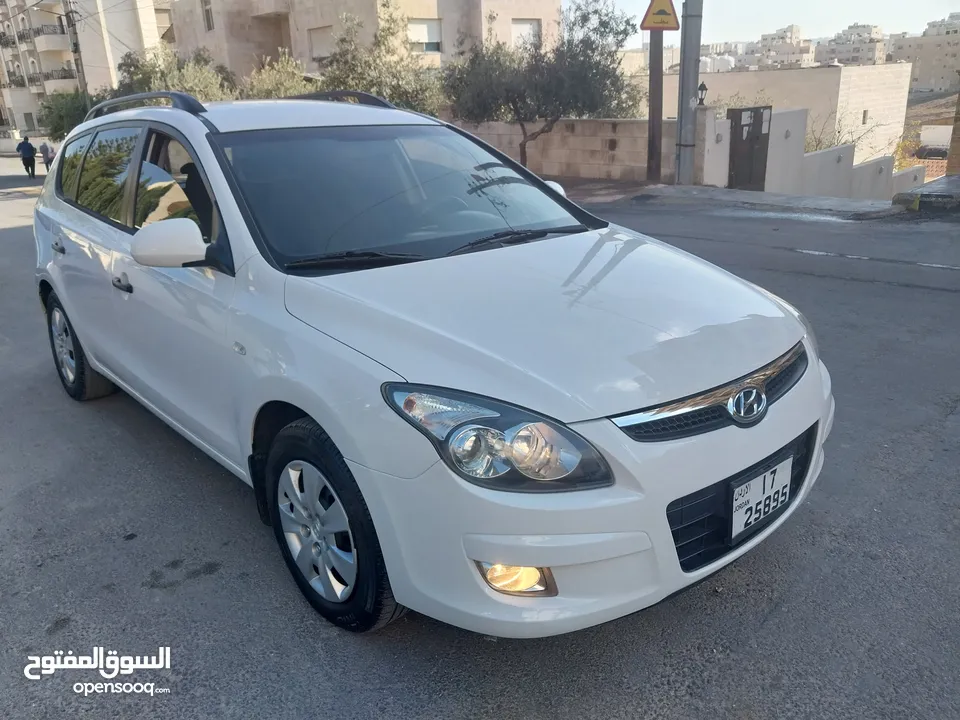 هونداي i30 موديل 2011 بحاله الوكاله