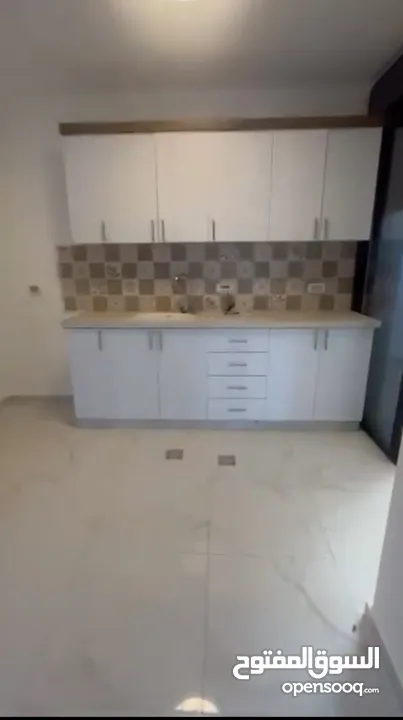 شقه صغيره للايجار