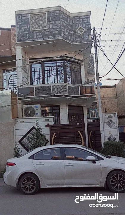 دار للبيع 100 متر في حي السلام واجهة 5 مدخلين