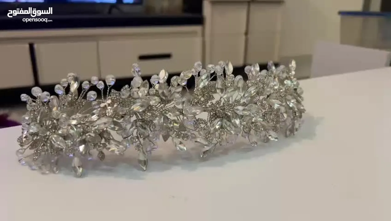 للعرايس مستعمل مرة واحدةHeadpiece