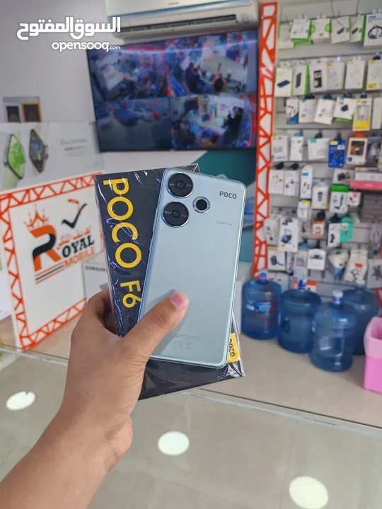 POCO F6  12/512GB