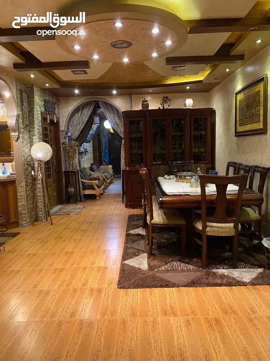 عماره للبيع من المالك مباشره مساحه الارض 600 مشاحه البناء 300