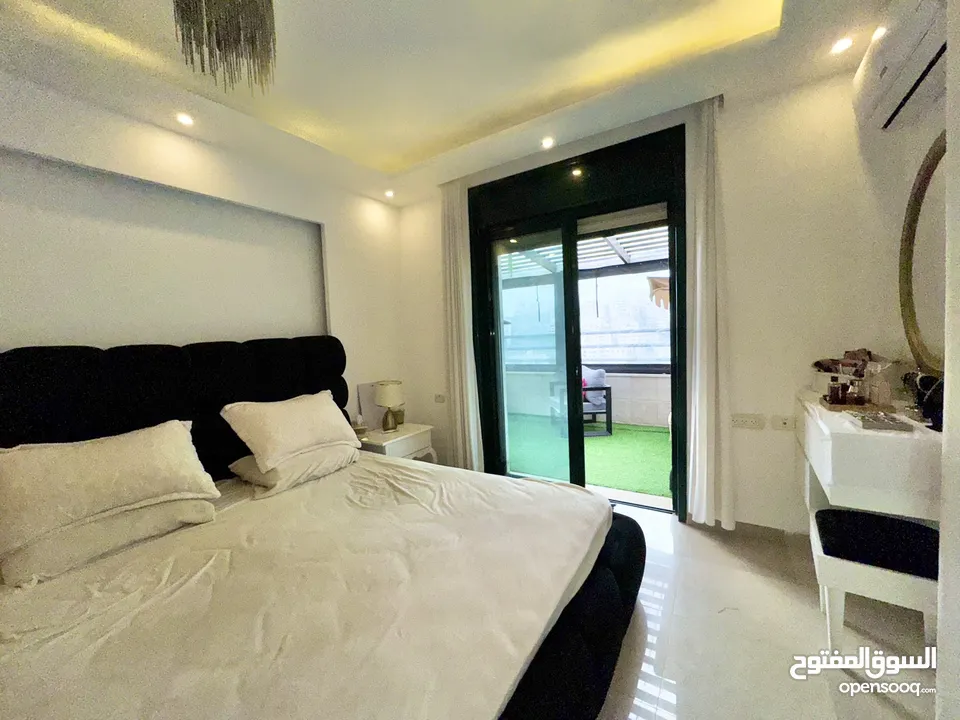 رووف للبيع مع عفش لقطة