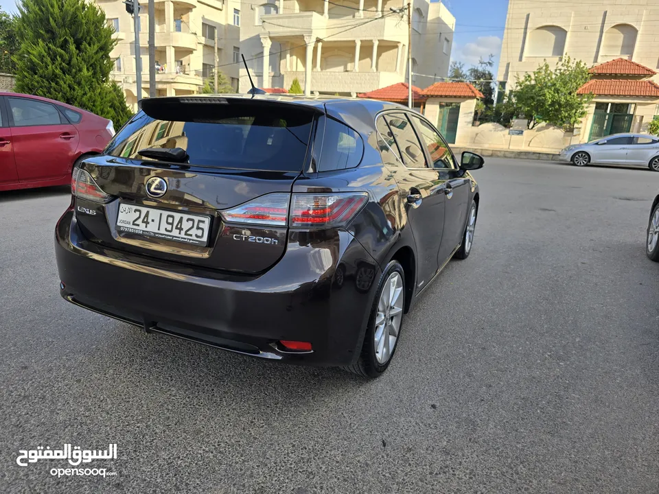 لكزس CT200 2012 فل كامل فحص كامل 7 جيد كرت ابيض وارد اروبي كفالة بطارية سنتين