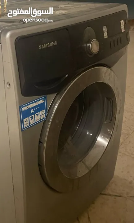 غساله سامسونج شغاله  للبيع بسعر 80 دينار الموقع عمان خريبه السوق للإستفسار على الرقم 07969059