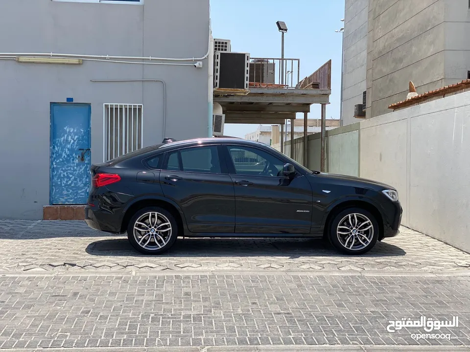 للبيع BMW X4 موديل 2017